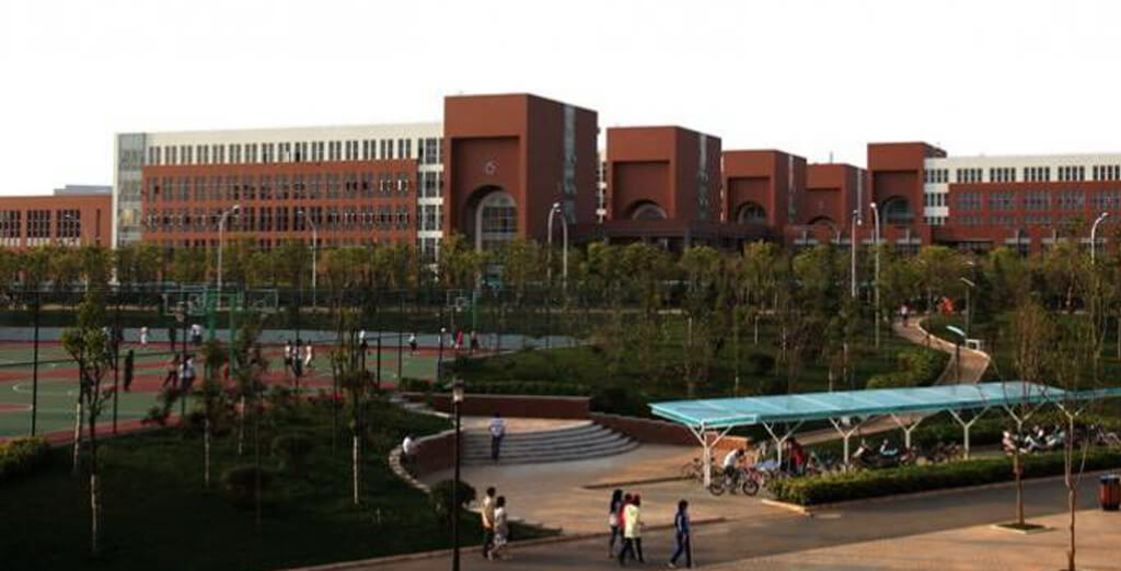 KUMMING MEDICAL UNIVERSITY